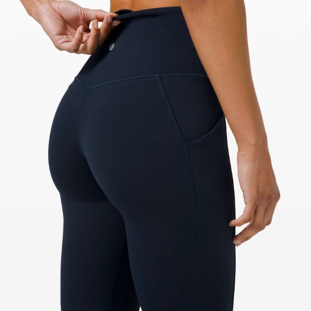 Lululemon Align High Rise Crop with Pockets 19” True Navy Size 4